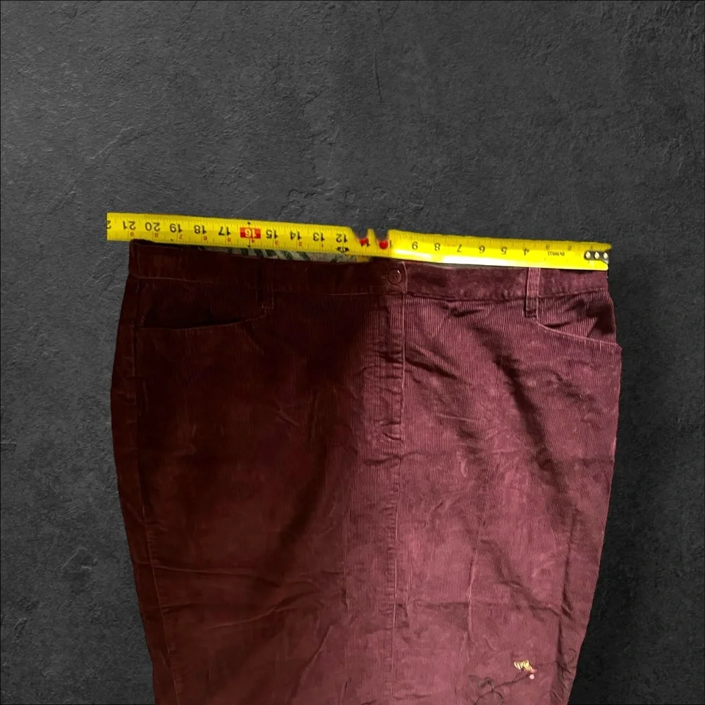 NWT CJ Banks corduroy skirt with embroidered detail 100% cotton